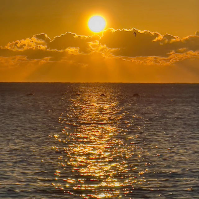 相島：夕陽金黃，心靈放鬆之地
