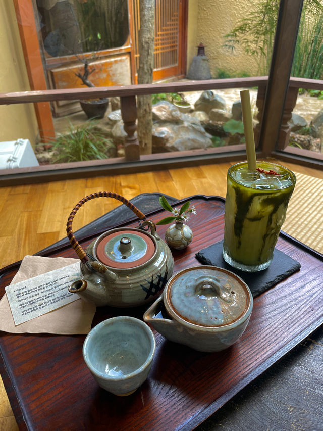 한국과 일본의 분위기를 느낄 수 있는 녹차 전문 티카페 심미안💚