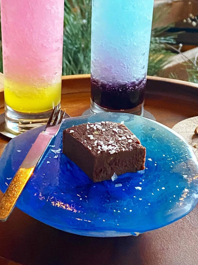 【福岡カフェ】お花屋さんが経営するとっても可愛いカフェ