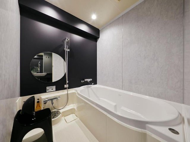 Cross Hotel Osaka 