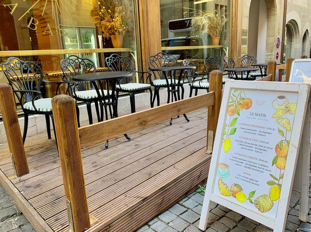 La Bastide Café