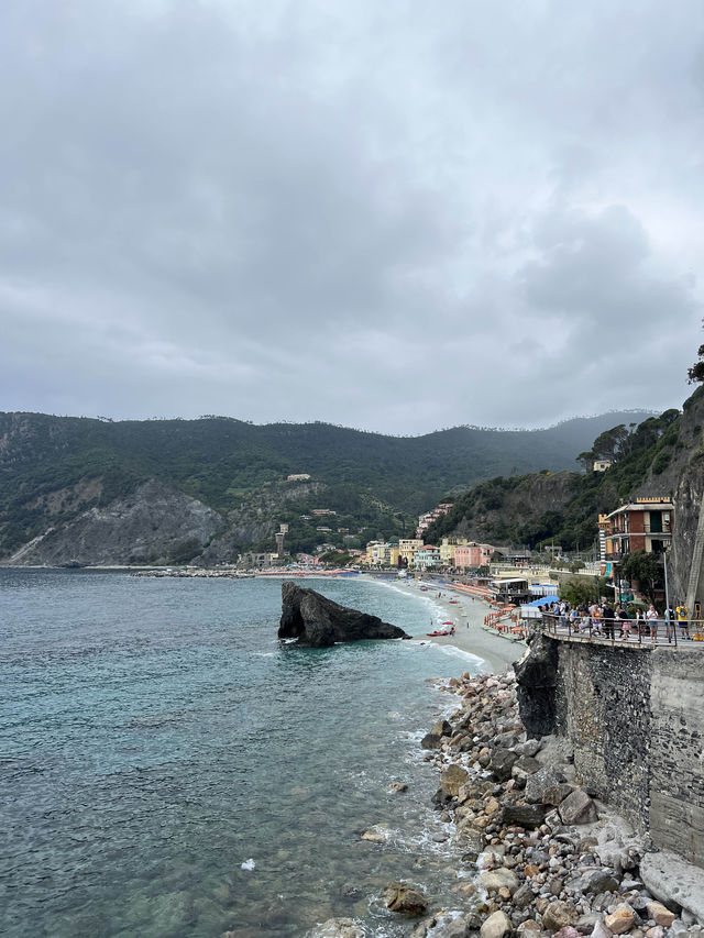 意大利🇮🇹五漁村迷人小鎮Monterosso😗海灘🏖️度假勝地