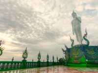 สักการะพระพุทธลีลา มณีนาคราช