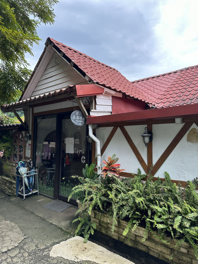 桃園復興-超好拍網美秘境景點餐廳-森鄰水岸景觀咖啡館