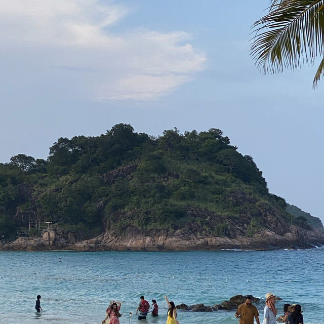 Relaxing on the island 🏝️ 