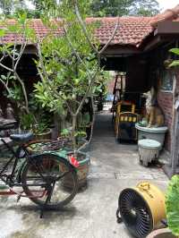 Capture a piece of the past with old Bukit Timah Railway Station 