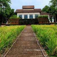 Unique And Unwind : World Hotel Distinctive 