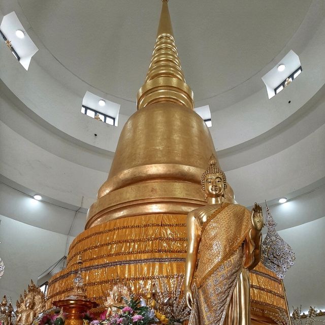 วัดพระศรีมหาธาตุวรมหาวิหาร