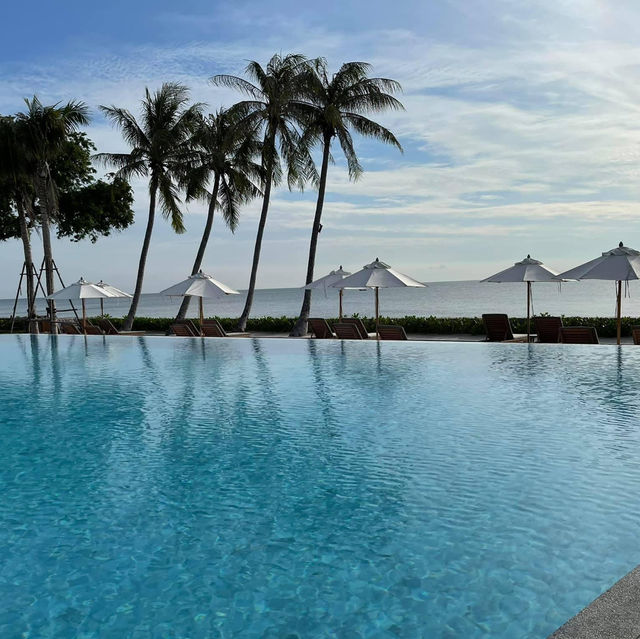 VALA Hua Hin บูทีค บีชรีสอร์ทสวยริมทะเลชะอำ