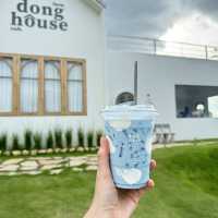 dong house cafe