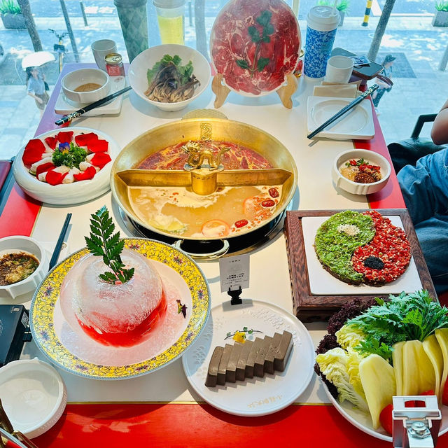 深圳… 不一樣的景點的文化火鍋店
