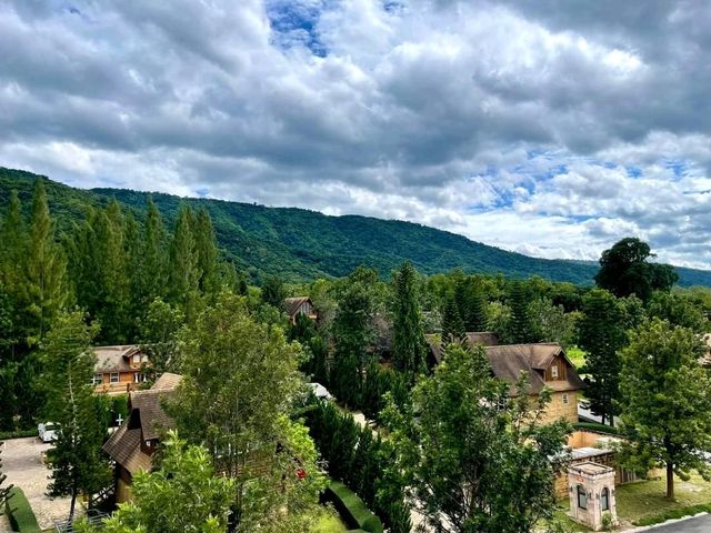 เที่ยวเขาใหญ่ พักที่ Toscana Valleys