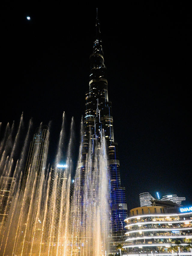 Solo Journey Through Time: Experiencing Dubai's Burj Khalifa