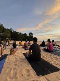Sunrise Yoga at this beautiful luxury beach resort 🌅 🧘‍♀️ 