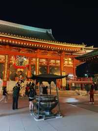 เดินเที่ยววัดเซ็นโซจิตอนกลางคืน สวยมากกก 🏮⛩️