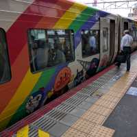 瀬戸大橋アンパンマントロッコ：子どもたちの夢が詰まった特別列車