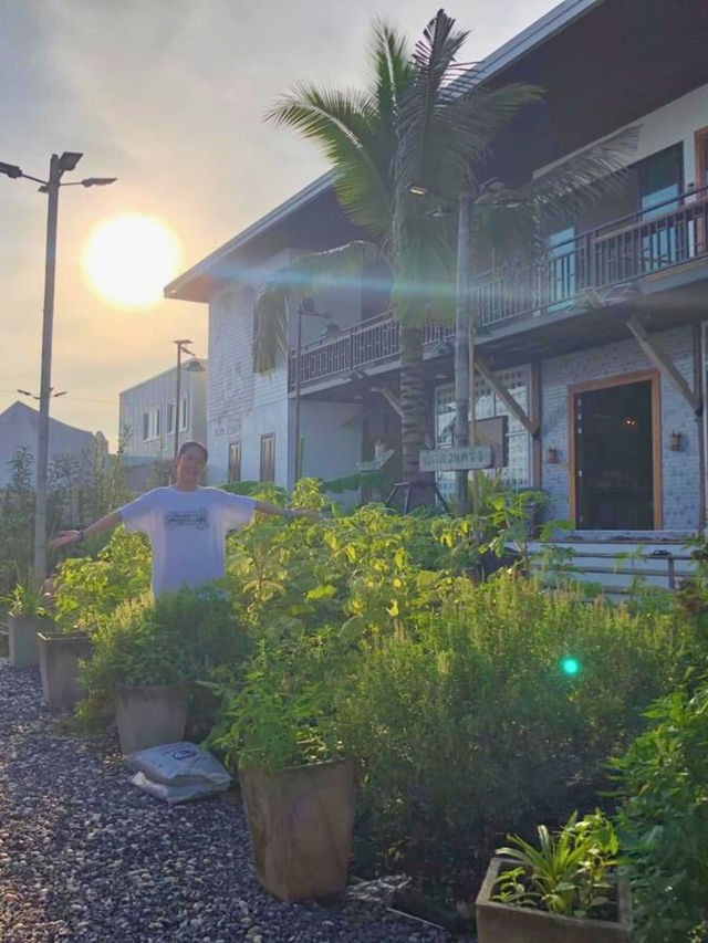 🏠 พักผ่อน บ้านตะบูนของพ่อ