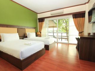 Baan Thip Suan Thong