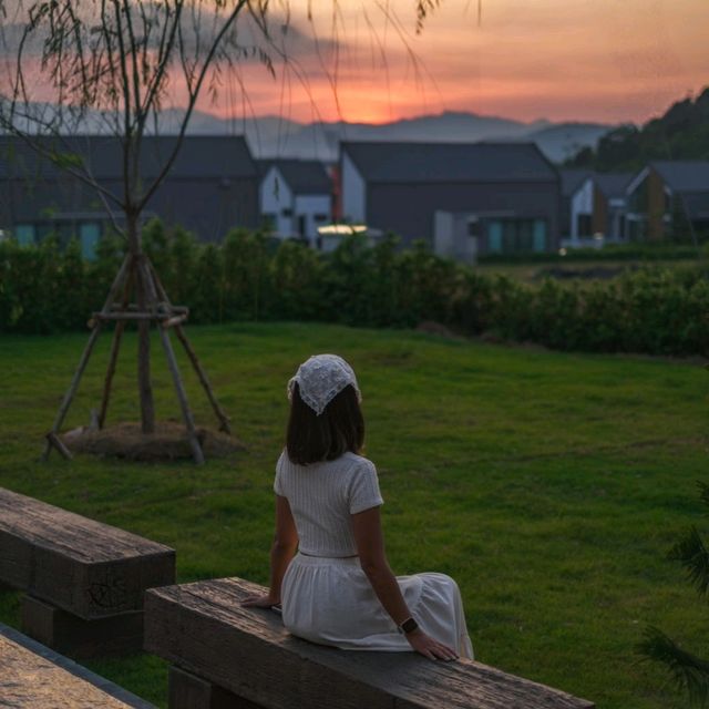 พูลวิลล่าเปิดใหม่บรรยากาศดีตกแต่งสุดหรูที่เขาใหญ่
