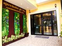 Usabai Riverside Boutique Hotel