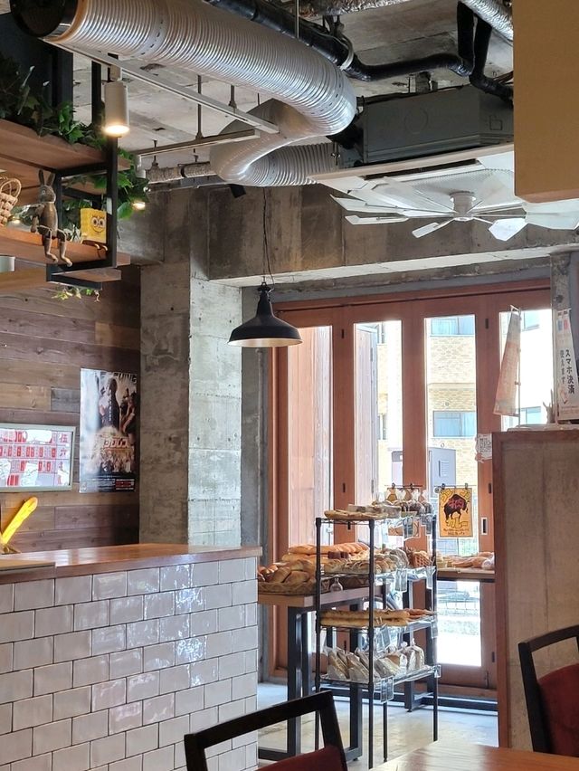 🥐구글 평점 4.3  마쓰야마 빵지순례 필수코스🍞