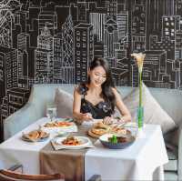 เปิดประสบการณ์ Afternoon Tea พร้อมรับประทาน Dinner