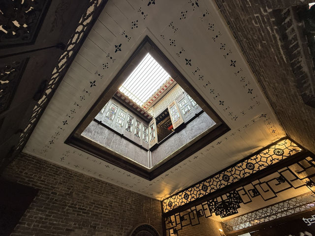 盧家大屋：澳門的歷史與文化瑰寶 🏛️✨
