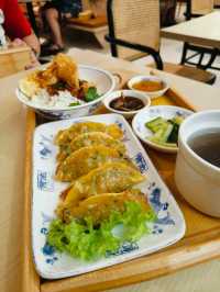 Tai Ho Jiak: Where Festive Cheer Meets Delicious Food