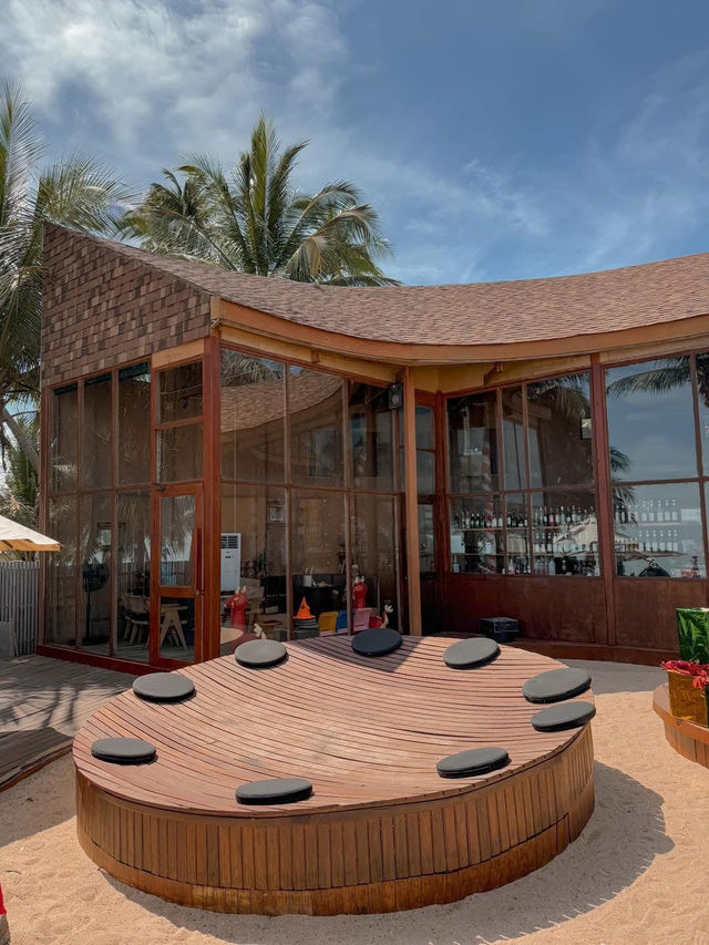 Sea circle cafe