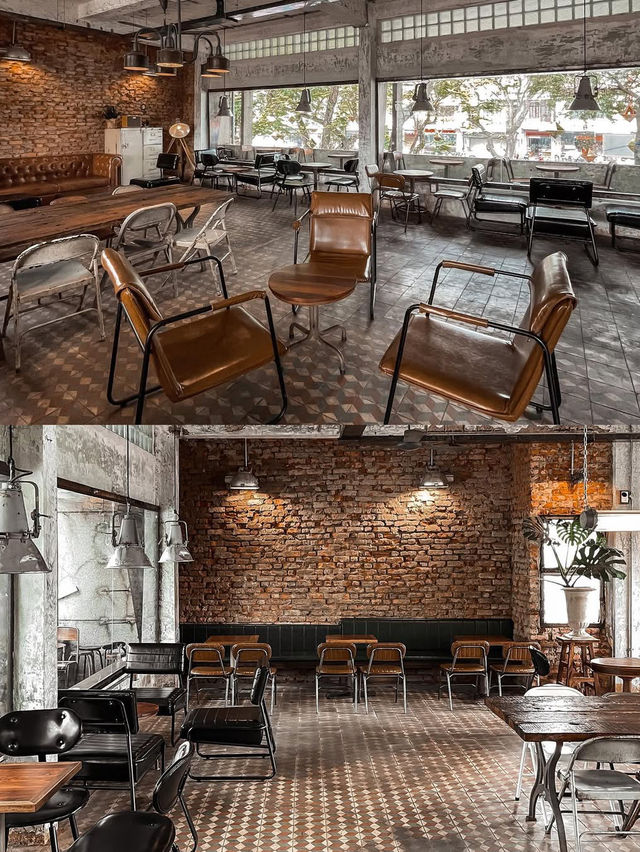 De-Po Cafe. 