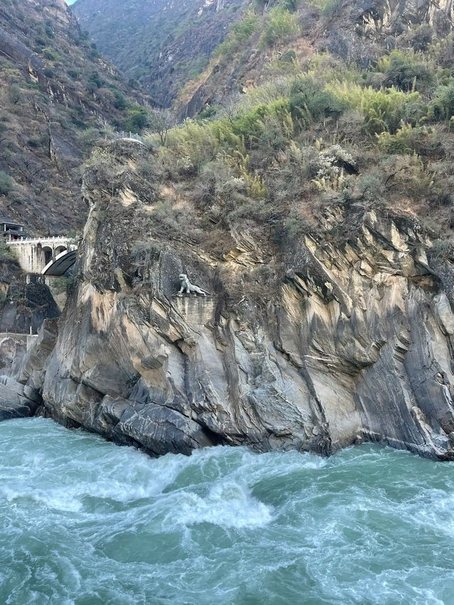 Tiger Leaping Gorge in Yunnan