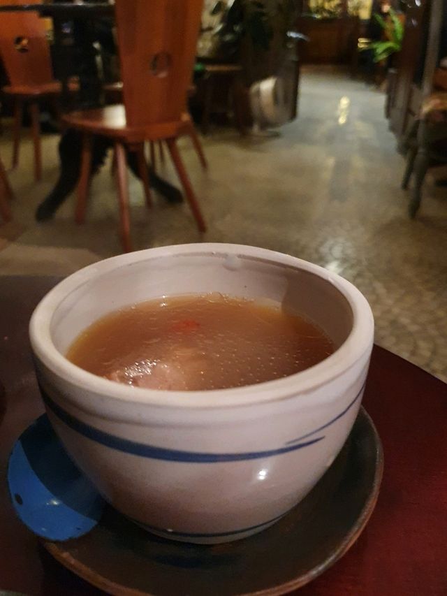 台南 沒有名字 地圖上也沒有的神秘酒吧