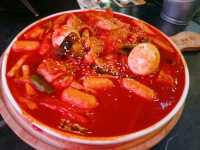Seoulful Flavors of Yesteryear: A 1960s Korean Restaurant