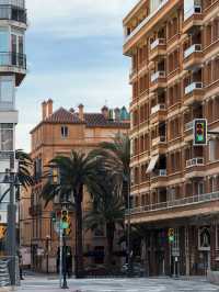 Do you feel a tropical vibe from Malaga too? Or it’s just me?