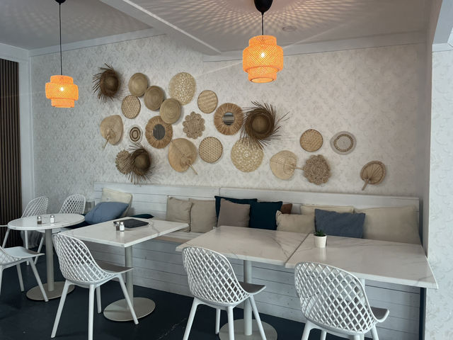 🇦🇺Tweed Heads | A waterfront cafe 🦢