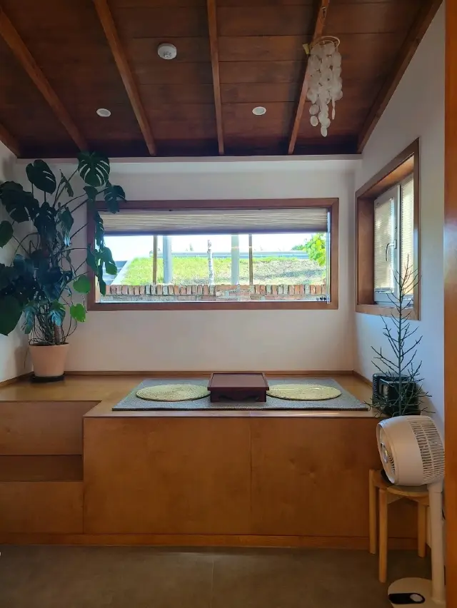 Grape Bongbong, a charming accommodation in Gangneung