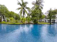 รีสอร์ตหรูระดับ 5 ดาว ริมหาดเขาหลัก 