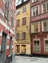 Exploring the Charming Streets of Gamla Stan 🏰✨