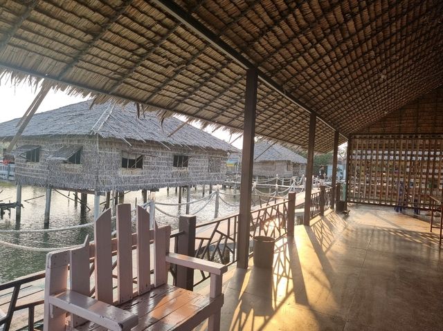 บ้านขุนสมุทรจีน