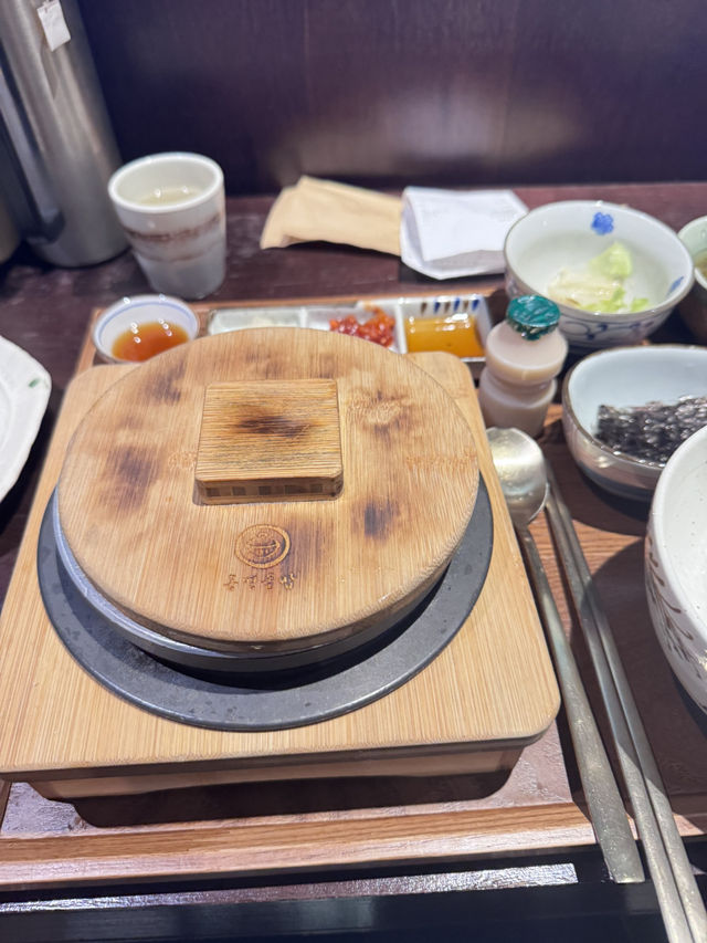 슴슴하고 차분한 일본식 솥밥맛집,송경솥밥