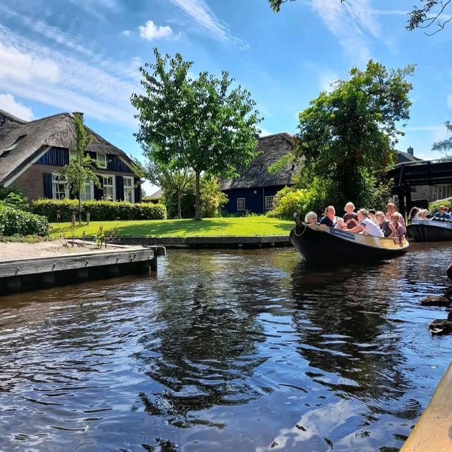 Giethoorn Village