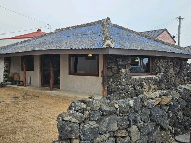 A nice Mont Blanc Cafe in Jeju, So Much More