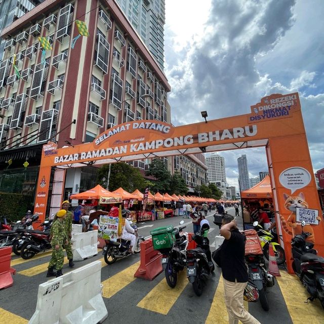 Bazaar Ramadan Kampung Baru: A Culinary Haven in the Heart of Kuala Lumpur