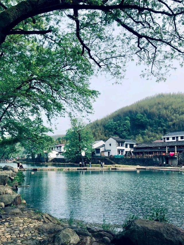 Xiaolu Creek: A Summer Paradise