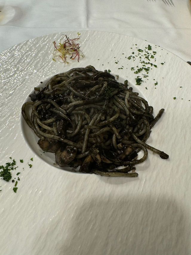 威尼斯外島推薦之彩色島Burano真的很美🤍