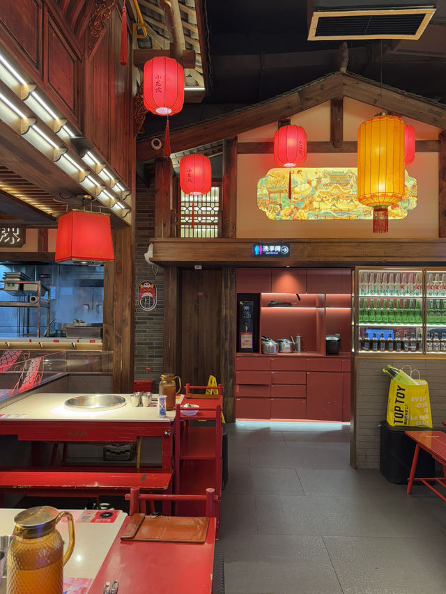 Shoo loong kan ร้านชาบูหมาล่า เจ้าดังที่เฉิงตู
