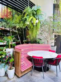 “Feliz: Where Nature Meets Peruvian Soul”