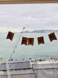 釜山｜Huinnyeoul Beach 南洋風海景咖啡廳，一秒飛去海島度假 藏身在釜山白淺灘文化村旁的這間人氣咖啡廳  