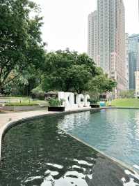 A Majestic Raya Beneath the Twin Towers