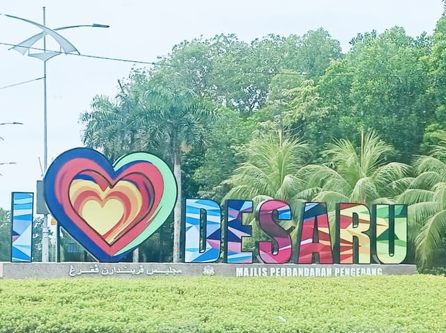 🌴 Desaru Beach: A Solo Traveller’s Honest Review (Sun, Sand & Solitude)